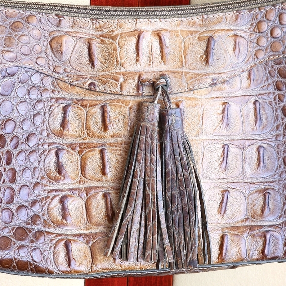 Sondra Roberts Croc Embossed Bag Purse - Picture 2 of 14